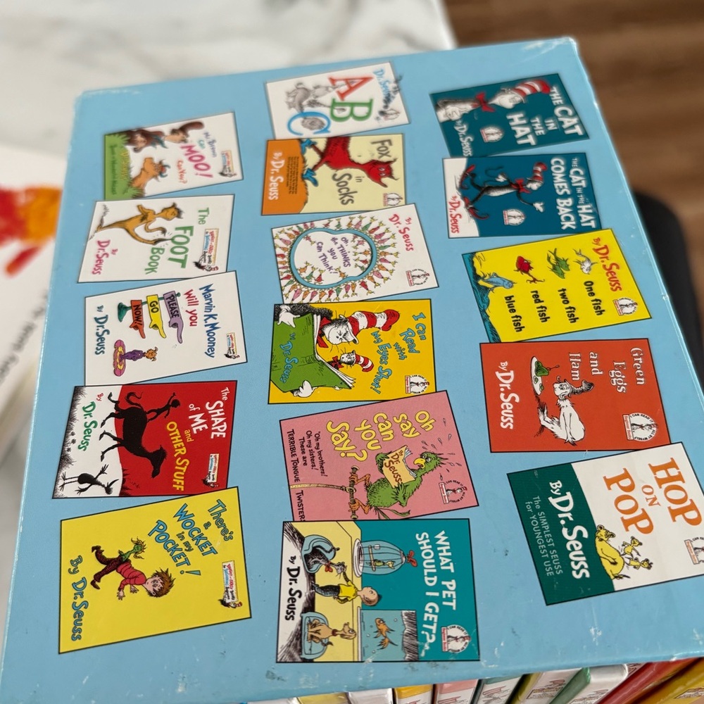 Dr. Seuss Book Collection - Picture 3 of 14